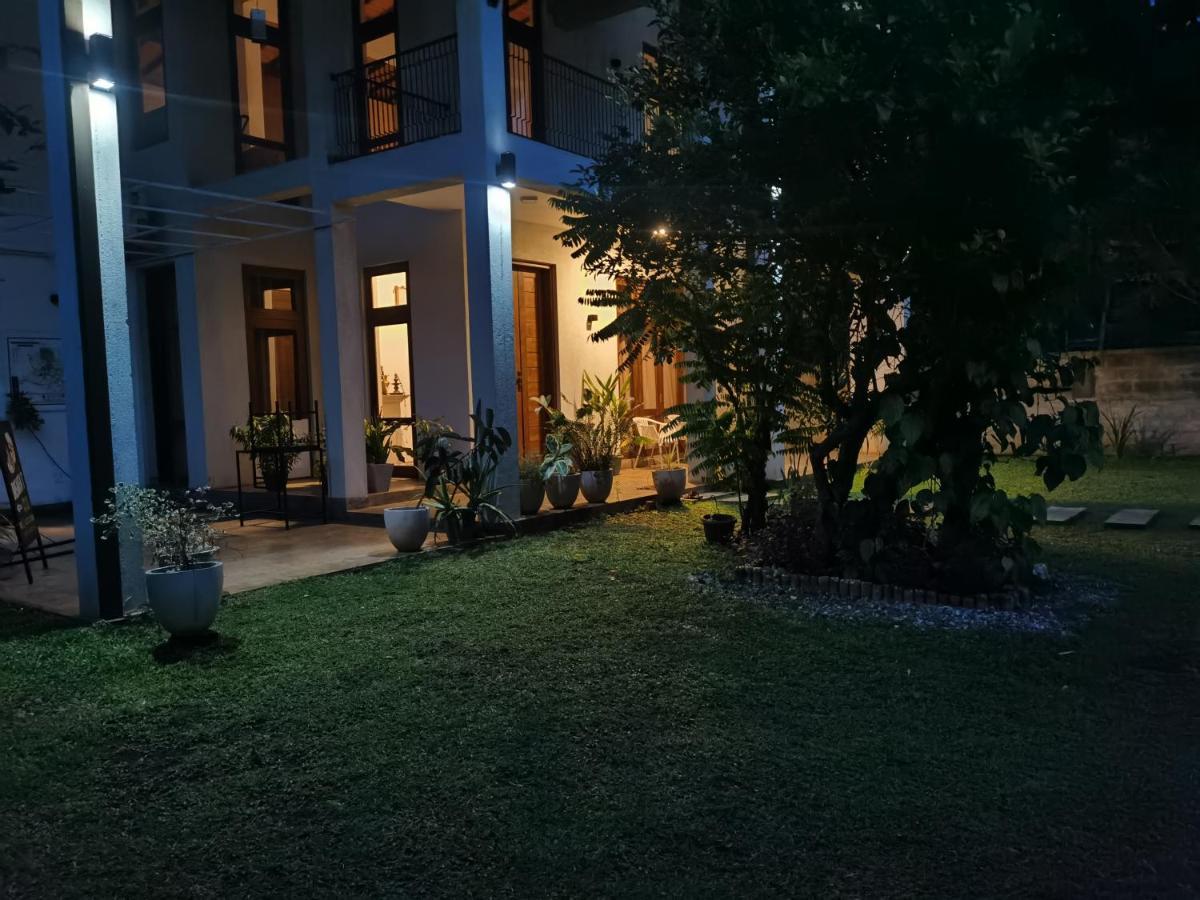 Ruwinsons Canal Garden Anuradhapura Exterior photo